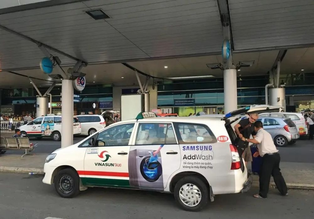 Khách hàng tin tưởng dịch vụ taxi Vinasun ở Vị Thanh