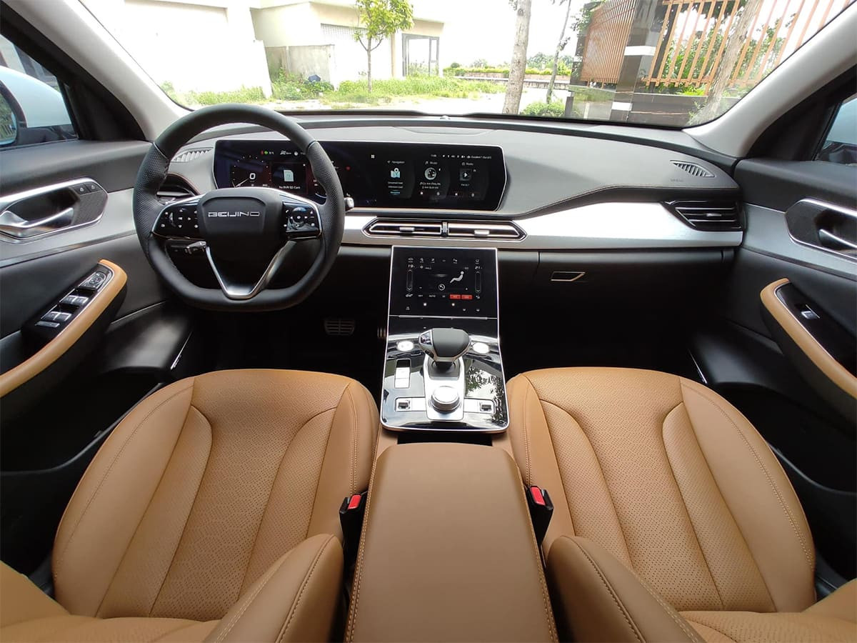 Khoang nội thất sang trọng và tiện nghi của BAIC Beijing X7