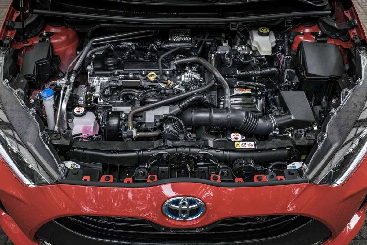 Khối động cơ 2NR-FE 1.5L của Toyota Yaris 2021