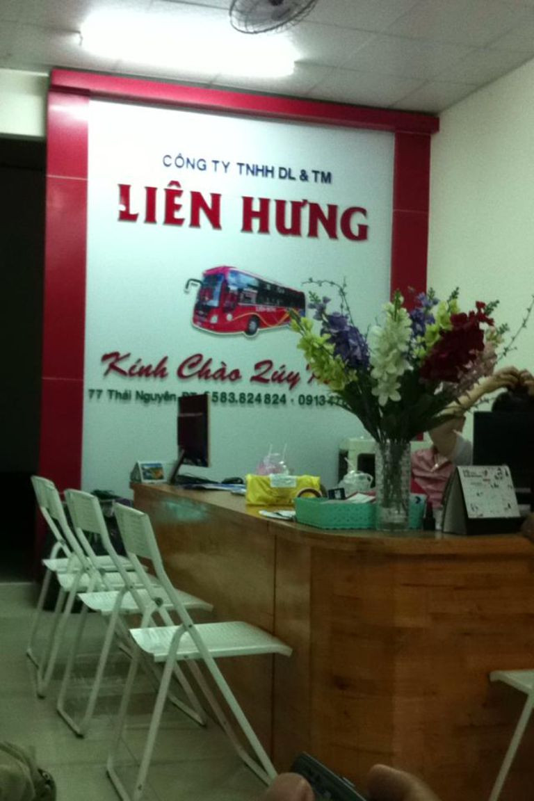 Không gian tiện nghi tại văn phòng vé xe Liên Hưng phục vụ khách hàng
