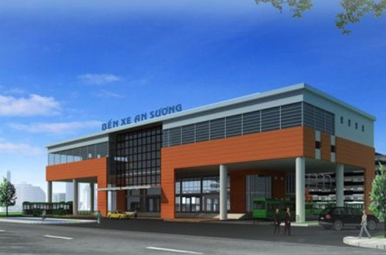 Khu vực chờ xe tại Bến xe An Sương nhộn nhịp