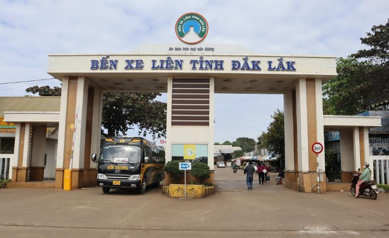 Khu vực đậu đỗ xe khách tại Bến xe liên tỉnh Đắk Lắk