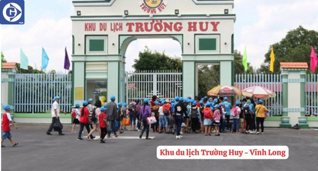 Khung cảnh thiên nhiên thoáng đãng tại khu du lịch Trường Huy Vĩnh Long