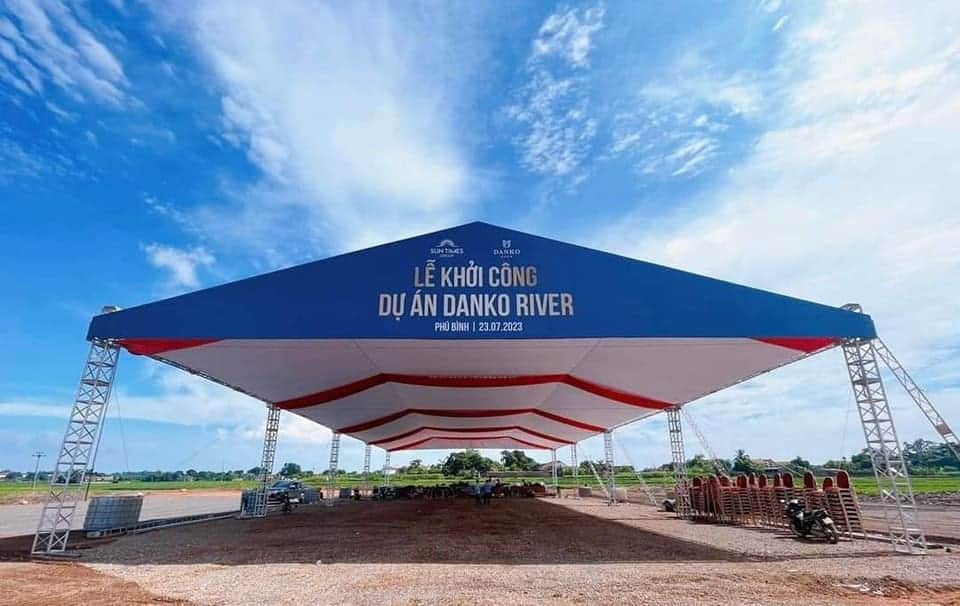 Lễ khởi công một dự án phát triển đô thị tại Thái Nguyên, cho thấy sự mở rộng hạ tầng và nhu cầu ngày càng cao về dịch vụ di chuyển như taxi samsung thái nguyên.