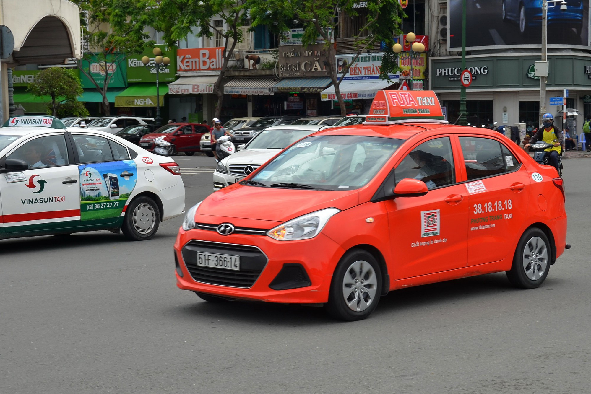 Liên hệ tổng đài đặt Taxi Bắc Mê nhanh chóng