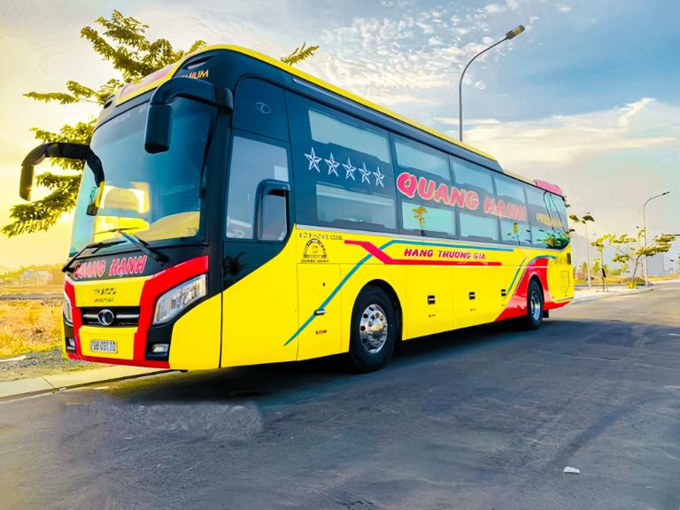 Lưu ý khi đặt vé Nhà xe Quang Hạnh dịp lễ