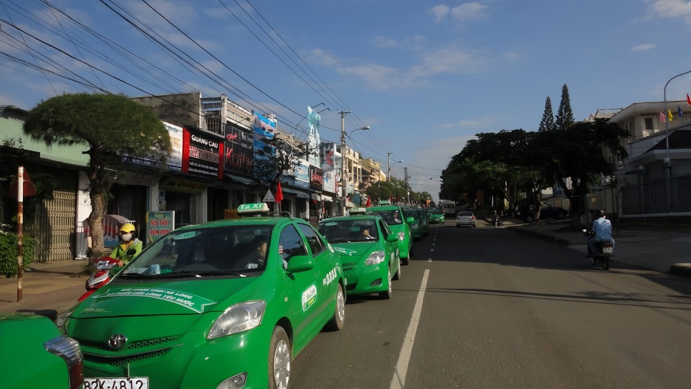 Mai Linh, hãng taxi uy tín tại Kon Tum, đang trong quá trình chuyển đổi xanh