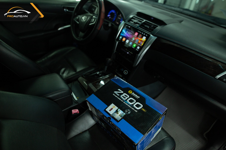 Màn hình Android Zestech Z800 Pro+ lắp trên xe Toyota Camry