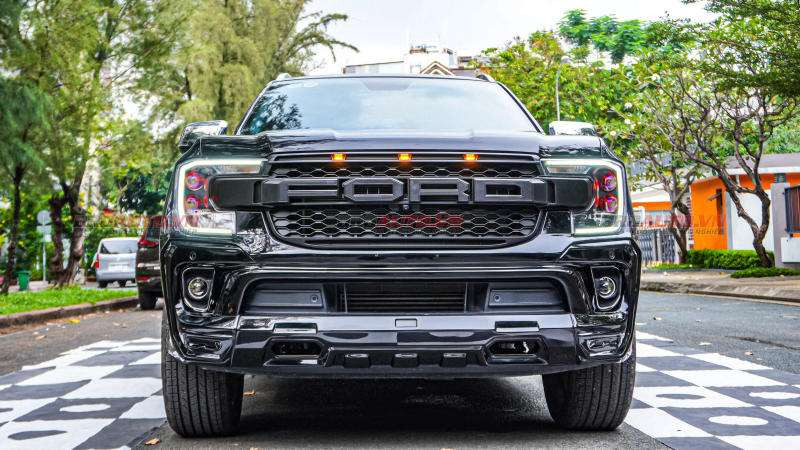 Mặt ca lăng chữ Ford cho xe Everest 2023, nâng tầm phong cách hầm hố