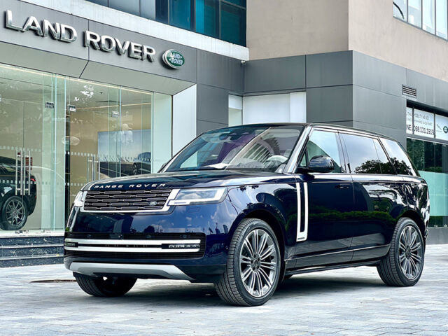 Mặt tiền hoành tráng của Showroom Land Rover Long Biên