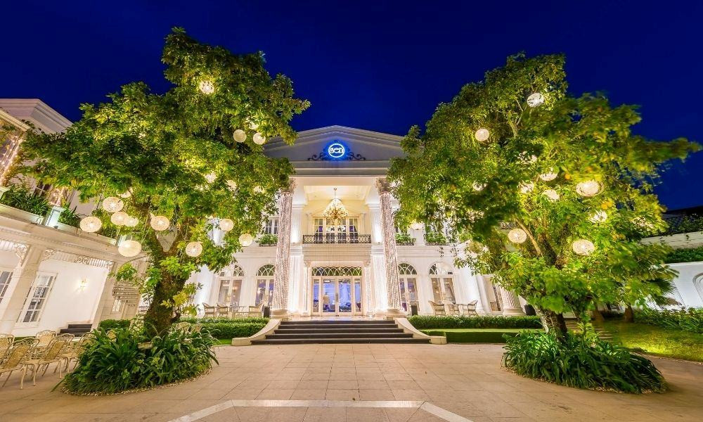 Mặt tiền khu Star Palace với kiến trúc sang trọng