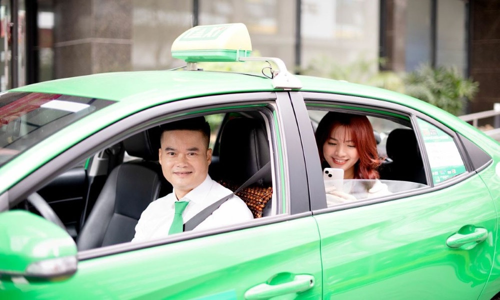 Màu xanh lá cây đặc trưng của thương hiệu Taxi Mai Linh, phổ biến tại Thái Nguyên Phổ Yên