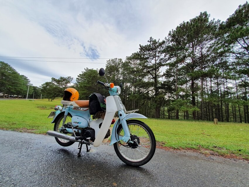 Mẫu xe Cub 50cc cổ điển được học sinh ưa chuộng