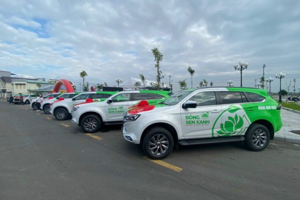 Mẫu xe taxi Bông Sen Xanh hiện đại tại thị xã An Nhơn