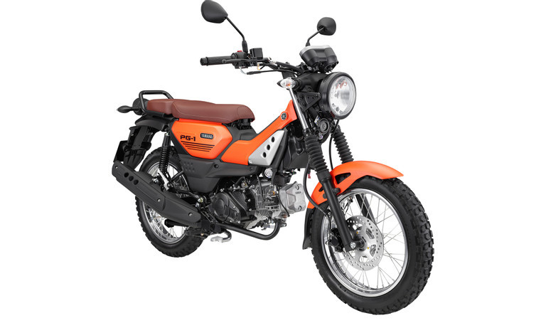 Mẫu xe underbone Yamaha PG-1 màu cam bạc ra mắt tại thị trường Việt Nam