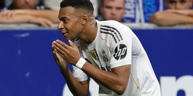 Mbappe Lập Cú Poker Cho Real Madrid: Đêm Lịch Sử Sân Cỏ