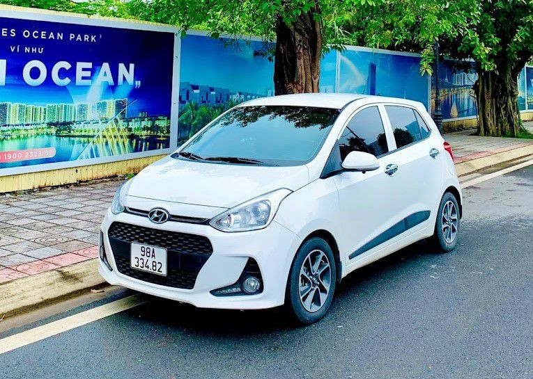 Minh họa dịch vụ taxi Quang Châu Bắc Giang với xe màu vàng phổ biến