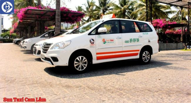 Minh họa dịch vụ taxi tại Cam Lâm với công nghệ đặt xe