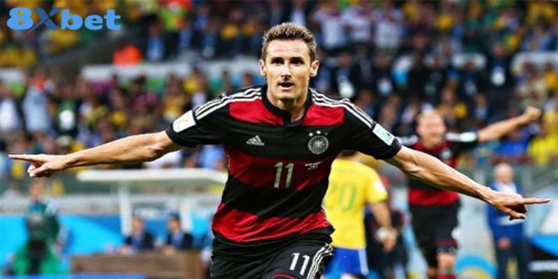 Miroslav Klose vua ghi bàn World Cup lịch sử