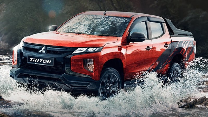 Mitsubishi Triton với khả năng vận hành mạnh mẽ trên mọi địa hình
