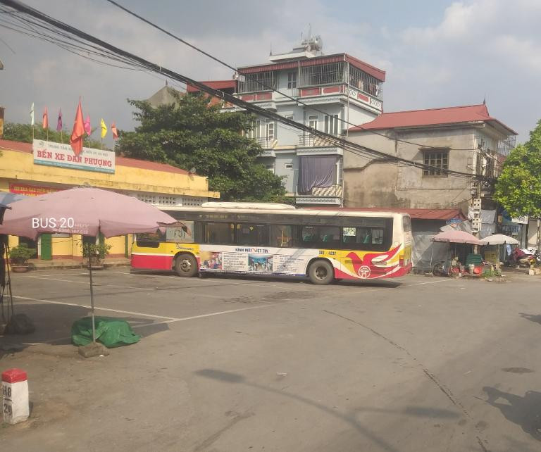 Một số loại xe khách chất lượng cao hoạt động ở bến xe Đan Phượng