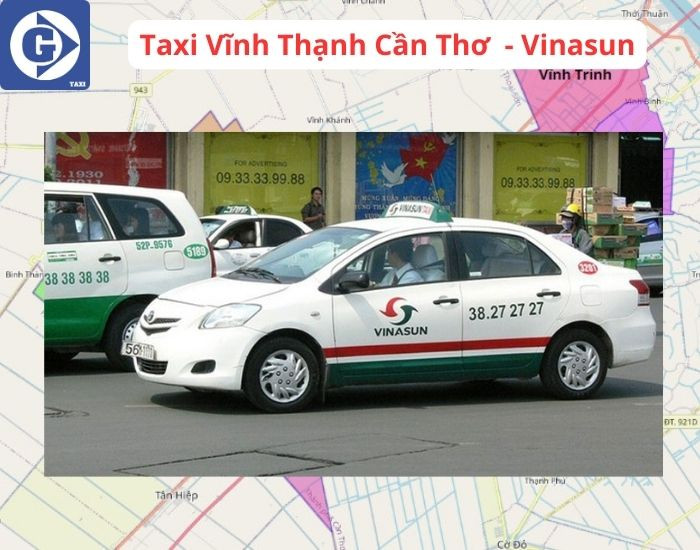 Một xe taxi Vinasun màu trắng đang đỗ tại Vĩnh Thạnh