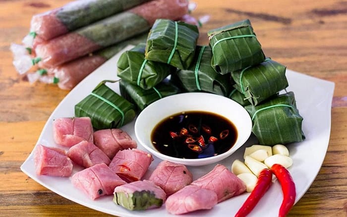 Nem Bình Định cần 2 - 4 ngày ủ trước khi thưởng thức