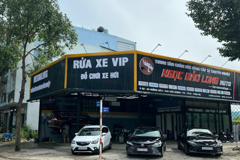 Ngọc Bảo Long Auto cung cấp dịch vụ dán phim cách nhiệt ô tô uy tín ở Long An