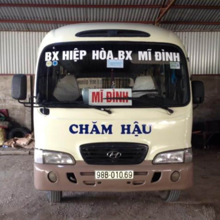 Nhà xe Chăm Hậu phục vụ tuyến Hà Nội đến Lục Ngạn