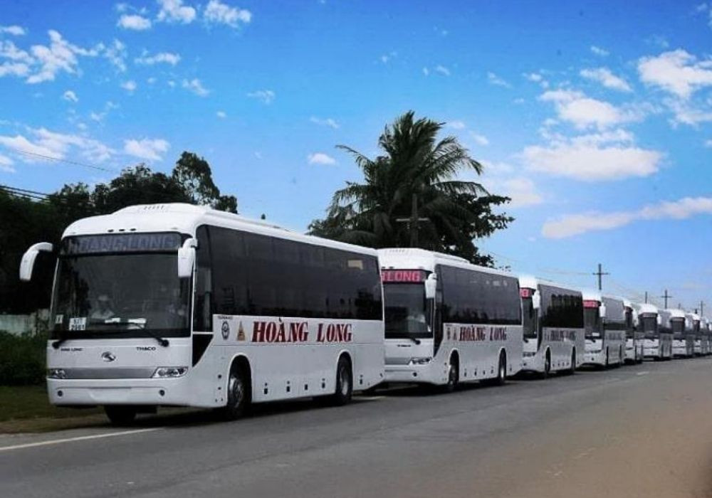 Nhà xe Hoàng Long là lựa chọn phổ biến cho tuyến Nha Trang - Hà Nội