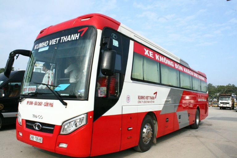 Nhà xe Kumho Việt Thanh tuyến Nước Ngầm Quảng Ninh - xe giường nằm
