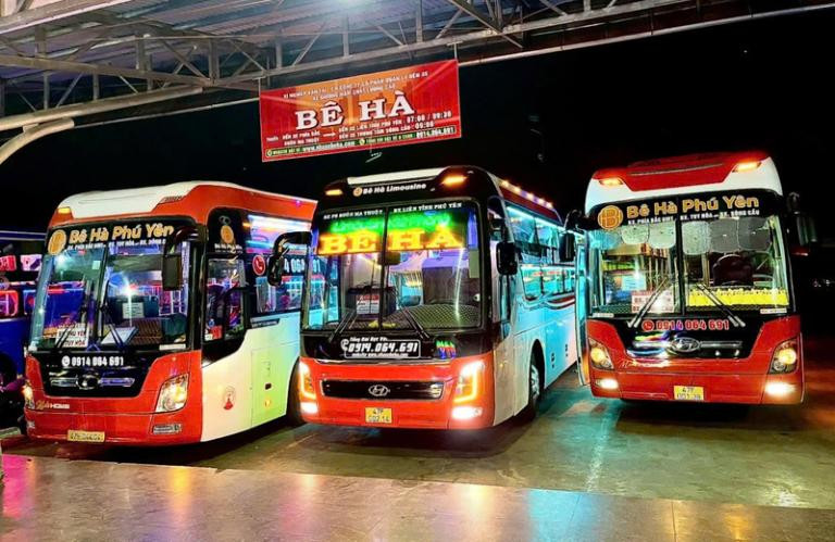 Nhiều nhà xe khai thác tuyến từ Phú Lâm đến các tỉnh Tây Nguyên như Gia Lai, Đắk Lắk, Kon Tum