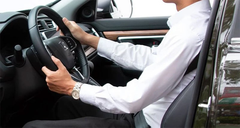 Những lưu ý quan trọng khi thực hiện đánh lái vô lăng