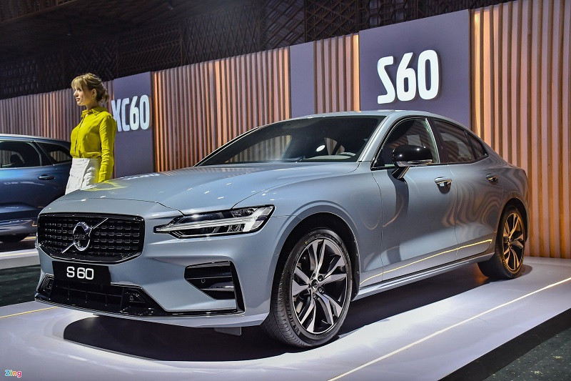 Nội thất cao cấp của Volvo S60 R-Design