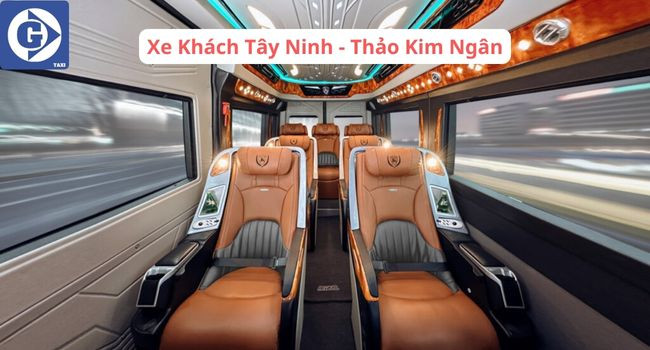 Nội thất hiện đại trên xe khách Công Danh ở Tây Ninh