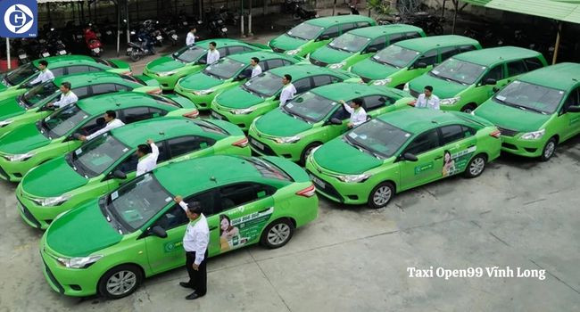 Nội thất sạch sẽ của xe taxi Vĩnh Long
