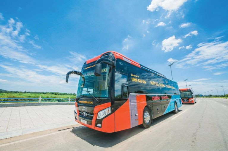 Nội thất sang trọng của xe khách Chín Nghĩa