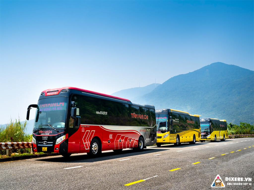Nội thất sang trọng của xe limousine giường nằm Tân Kim Chi