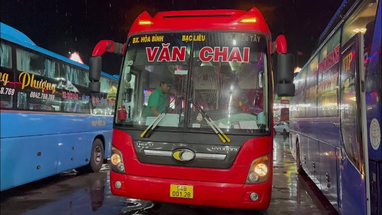 Nội thất tiện nghi bên trong xe Nhà Xe Văn Chai