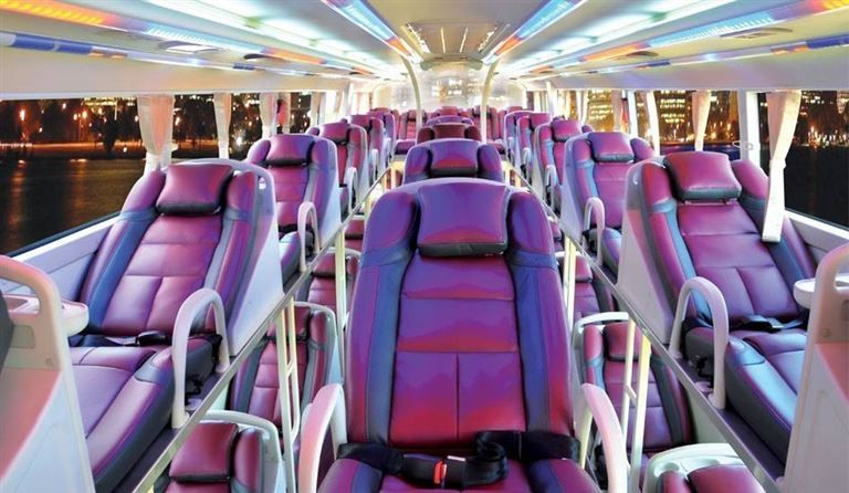 Nội thất tiện nghi của xe khách giường nằm 44 chỗ Mận Tịnh