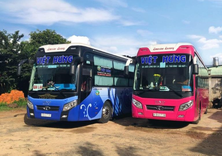 Nội thất tiện nghi của xe Việt Hưng
