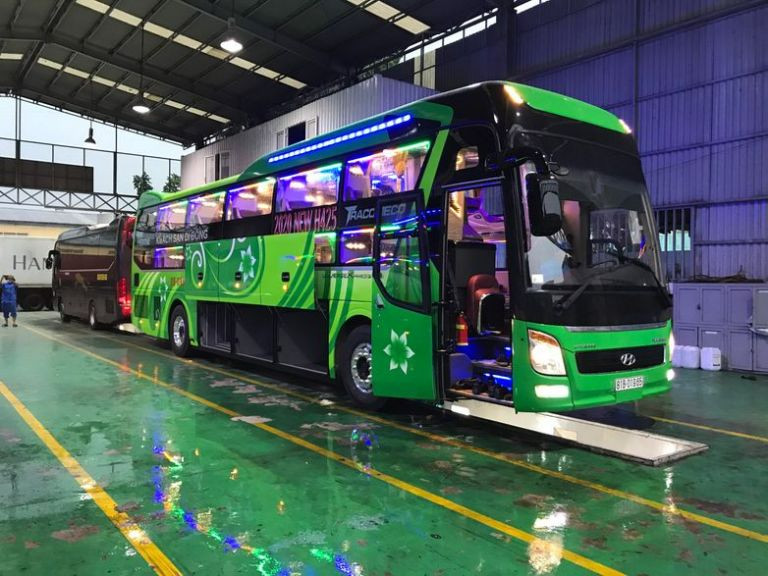 Nội thất tiện nghi trên xe khách đi Pleiku Gia Lai