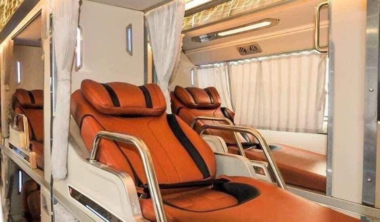 Nội thất xe giường nằm cao cấp của Nhà xe Cao Nguyên