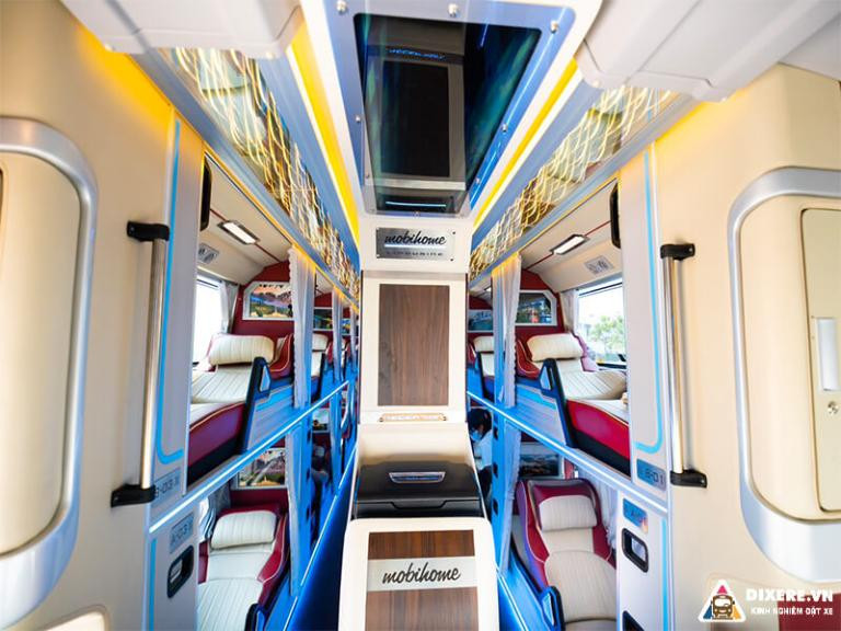 Nội thất xe limousine 20-22 phòng hiện đại của Tân Kim Chi đi Hội An từ Hà Nội