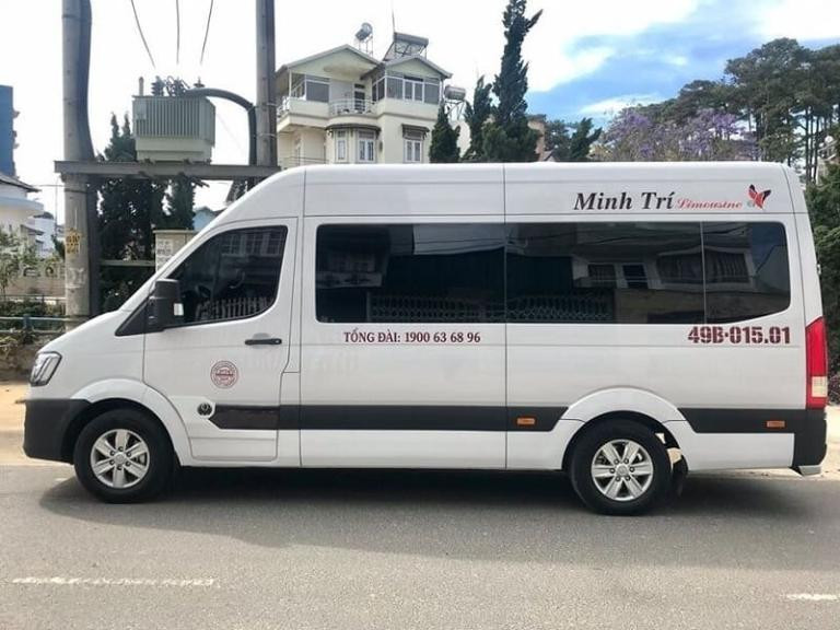 Nội thất xe limousine VIP LH Minh Trí Limousine
