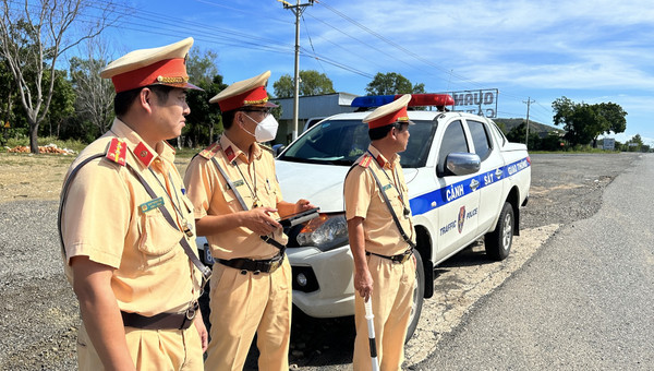 phản ánh vi phạm giao thông TP.HCM