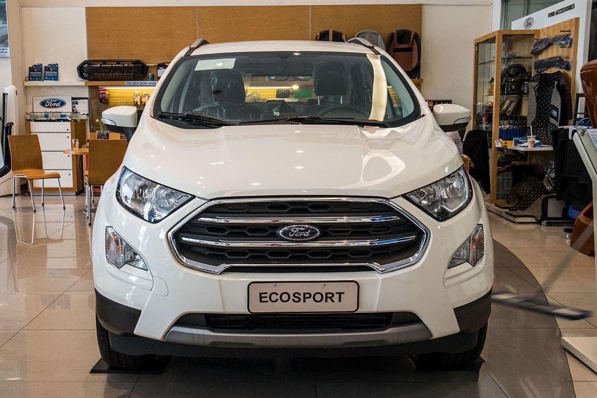 Phần đầu xe Ford Ecosport 2020 với lưới tản nhiệt lớn
