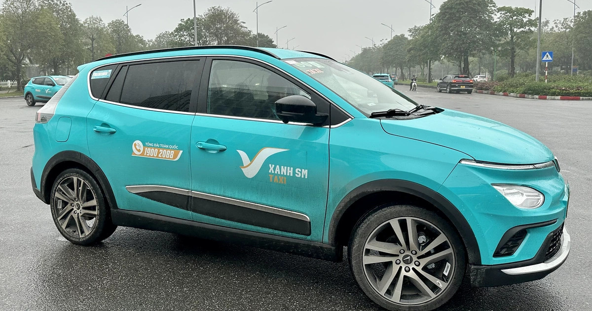 Phân tích sự cạnh tranh của VinFast trên thị trường taxi điện