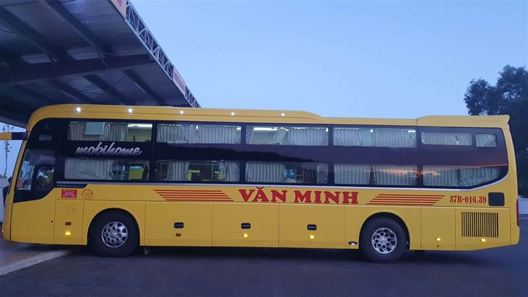Phong cách làm việc chuyên nghiệp và đúng giờ của nhà xe Văn Minh
