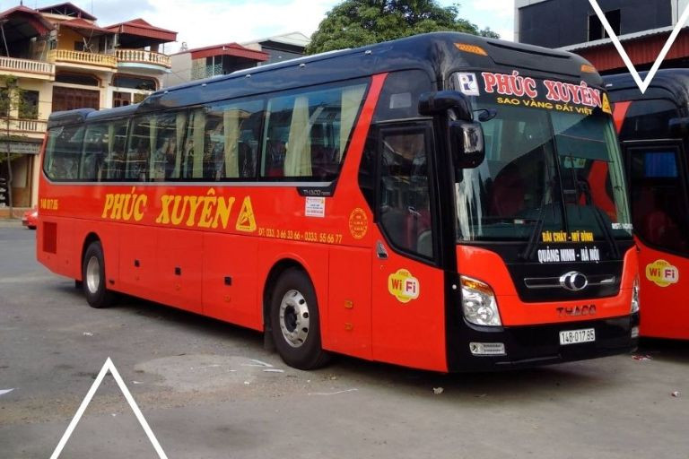 Phúc Xuyên còn cung cấp dịch vụ vận chuyển hàng hóa theo lộ trình chuyến đường